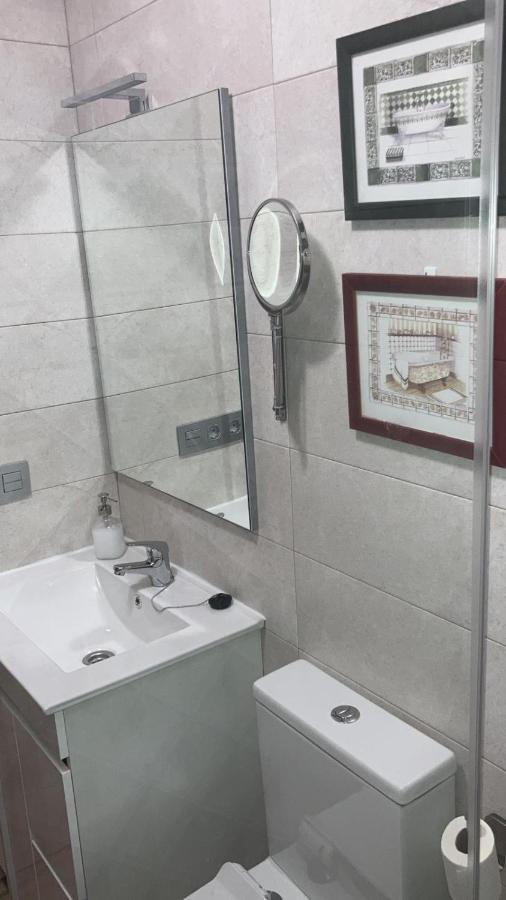 Apartamento Las Encinas Apartman Caces Kültér fotó
