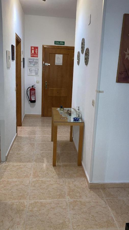 Apartamento Las Encinas Apartman Caces Kültér fotó